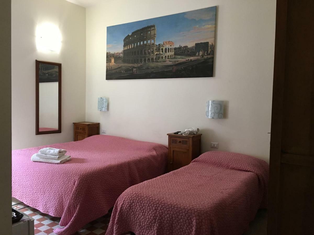 מלון רומא Casa Rosy מראה חיצוני תמונה